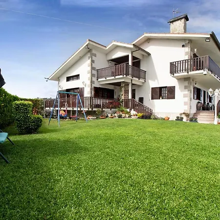 Duplex T4 Com Piscina Apúlia